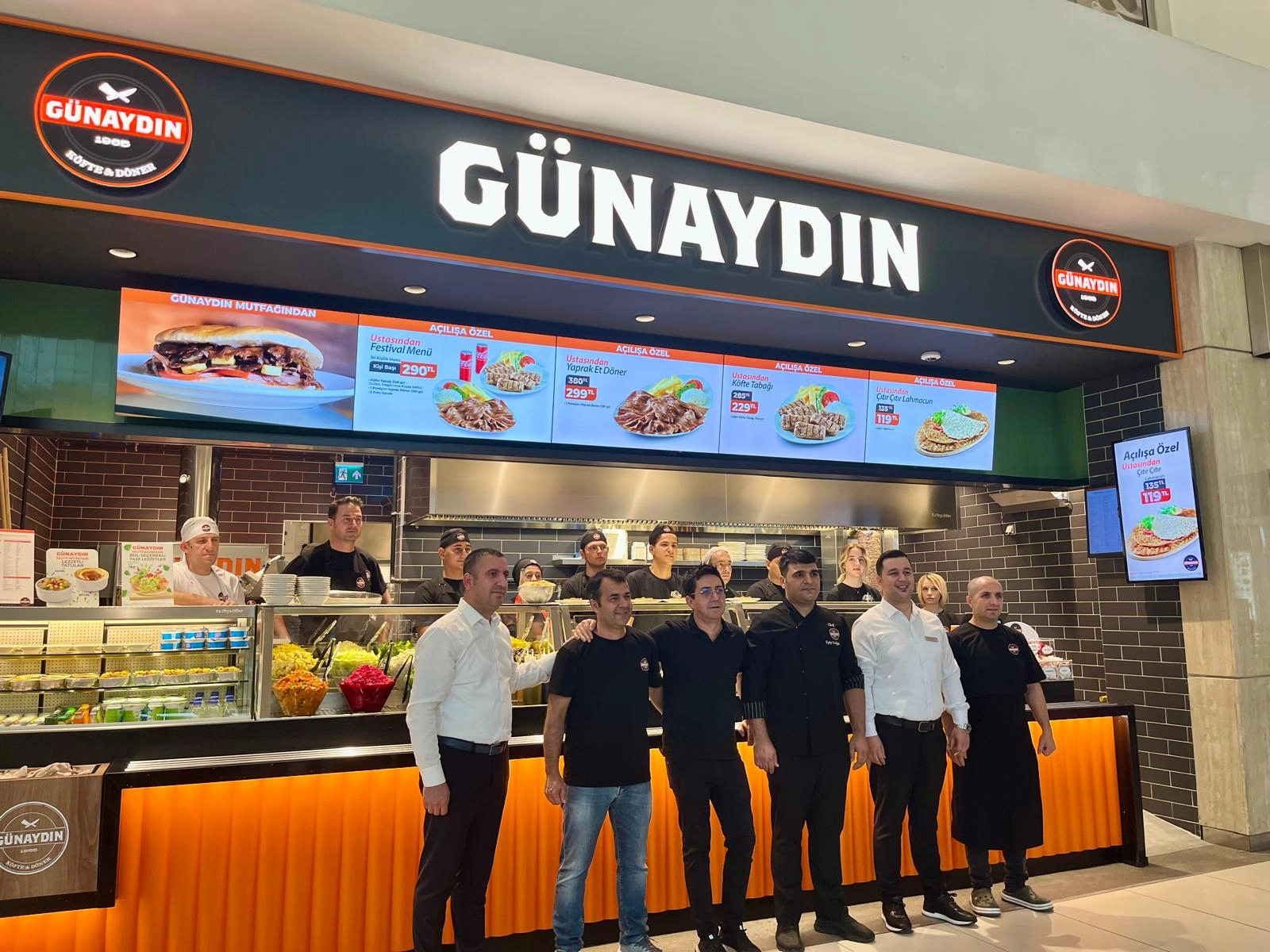 WE’RE CONTINUING OUR FLAVORFUL JOURNEY AT BURSA KORUPARK AVM!